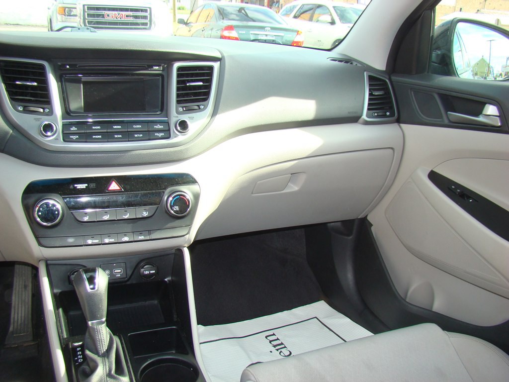 2018 Hyundai Tucson Image 10