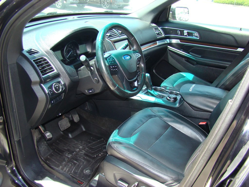 2016 Ford Explorer Image 7
