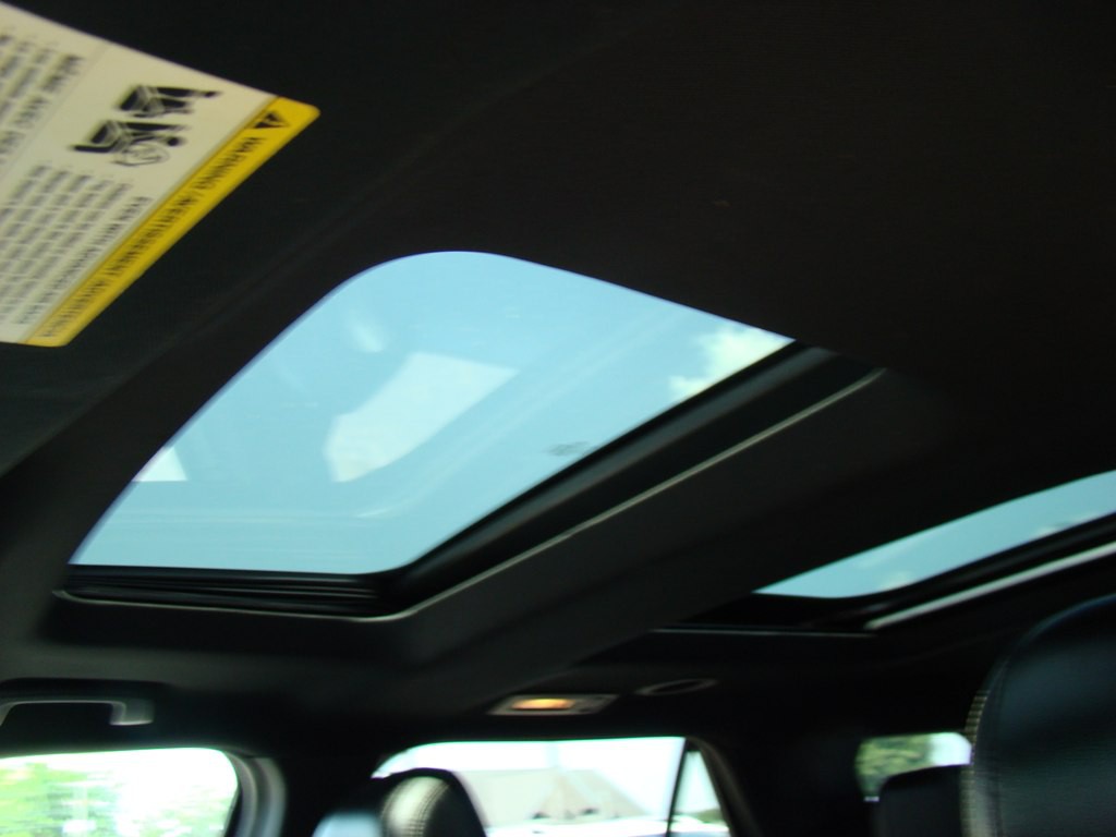 2016 Ford Explorer Image 13