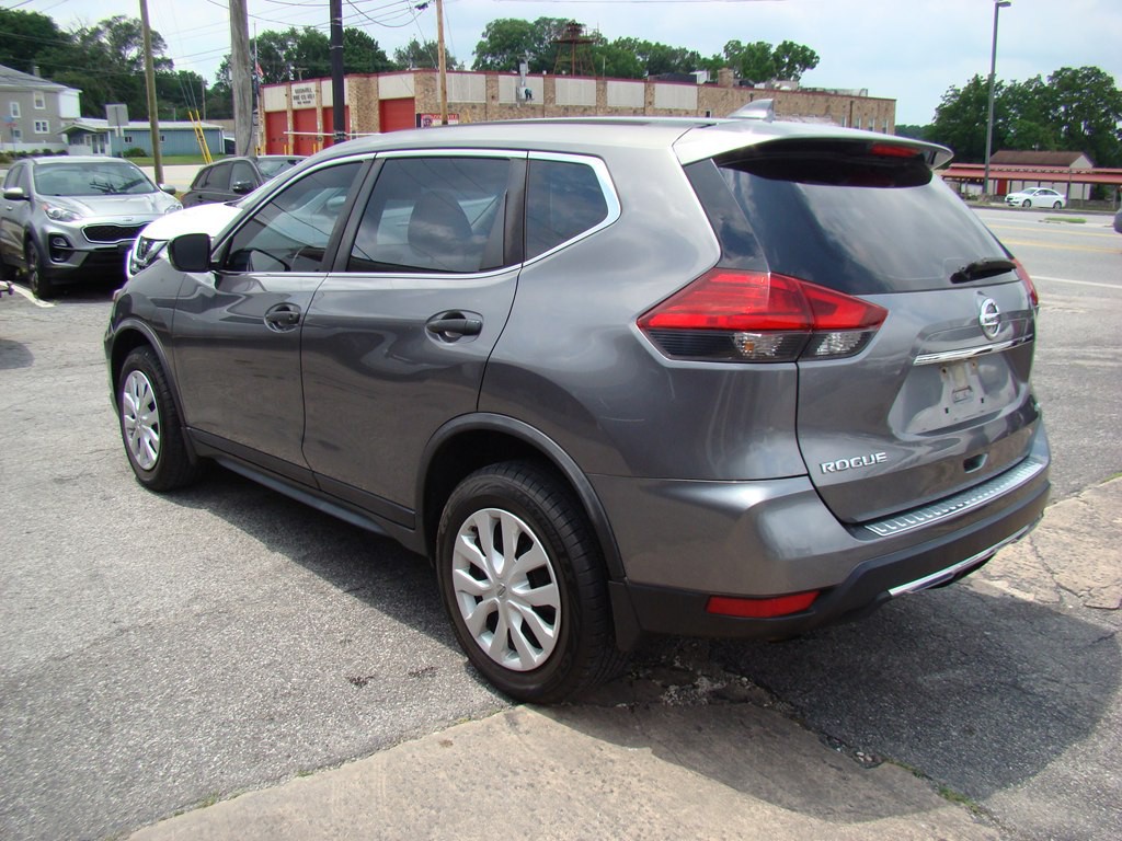 2017 Nissan Rogue Image 6