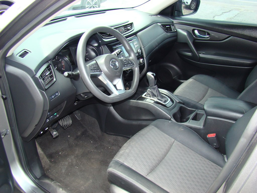 2017 Nissan Rogue Image 7