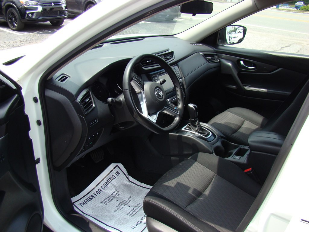 2019 Nissan Rogue Image 7