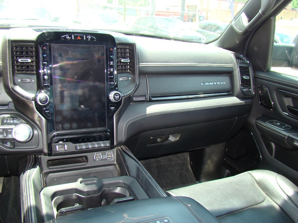 2023 RAM 1500 Image 11