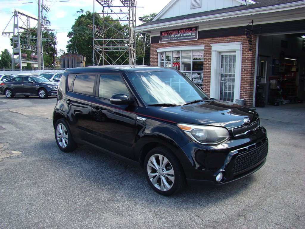 2016 Kia Soul Image 2