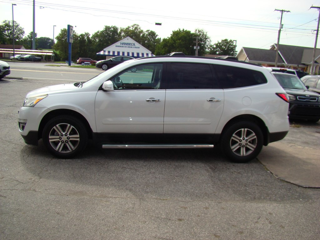 2017 Chevrolet Traverse Image 4