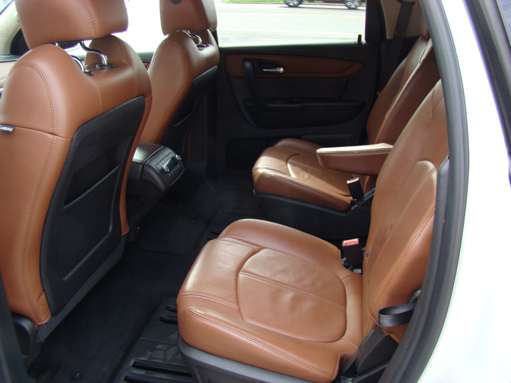 2017 Chevrolet Traverse Image 9