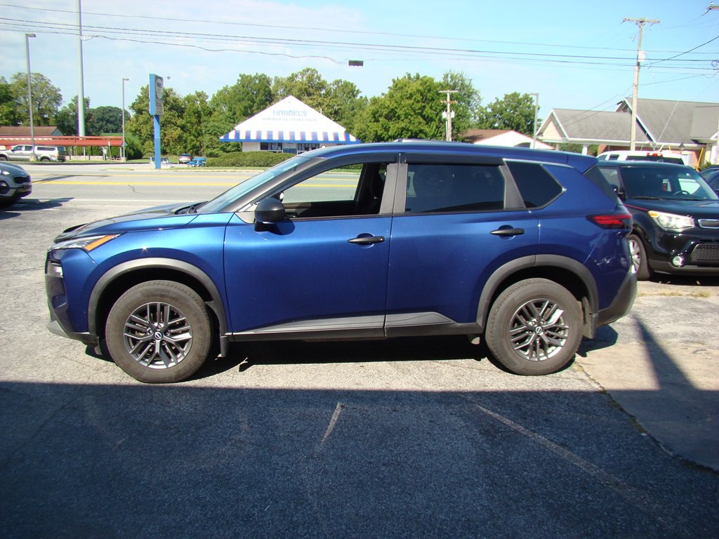 2023 Nissan Rogue Image 4