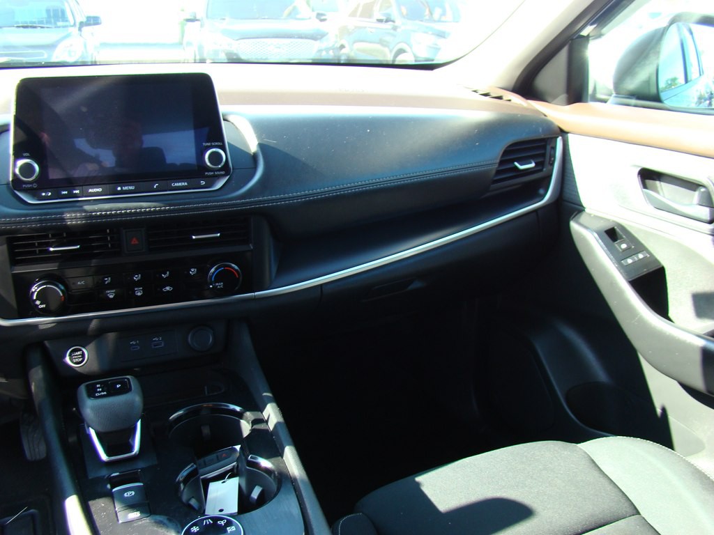 2023 Nissan Rogue Image 10