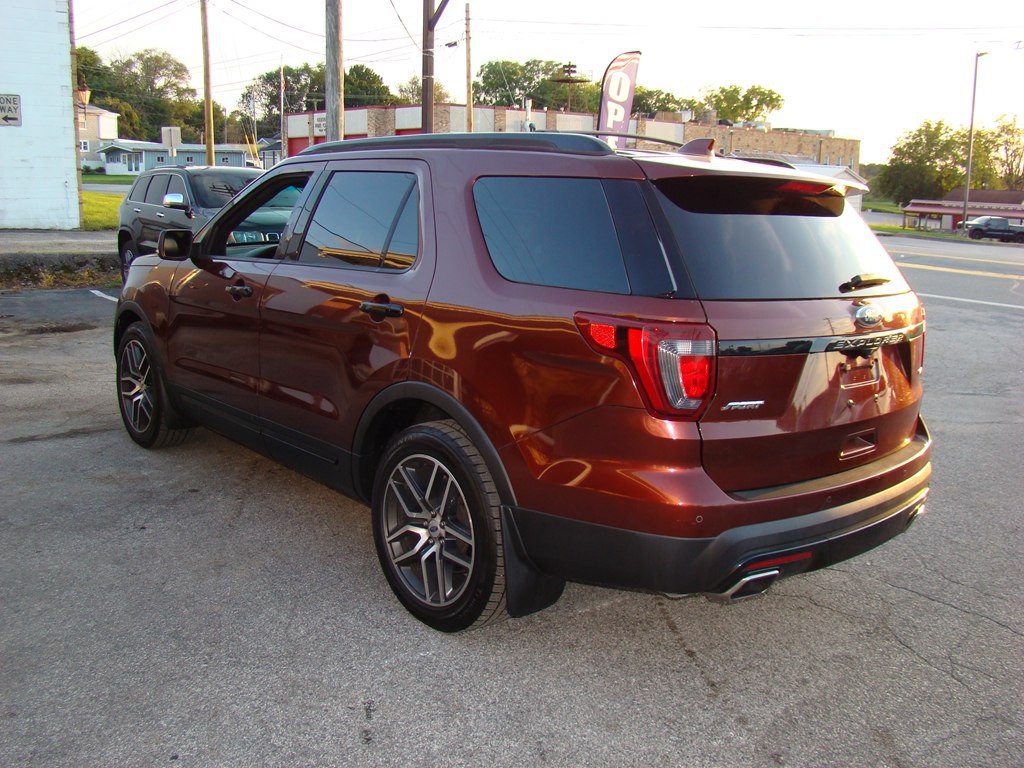 2016 Ford Explorer Image 6