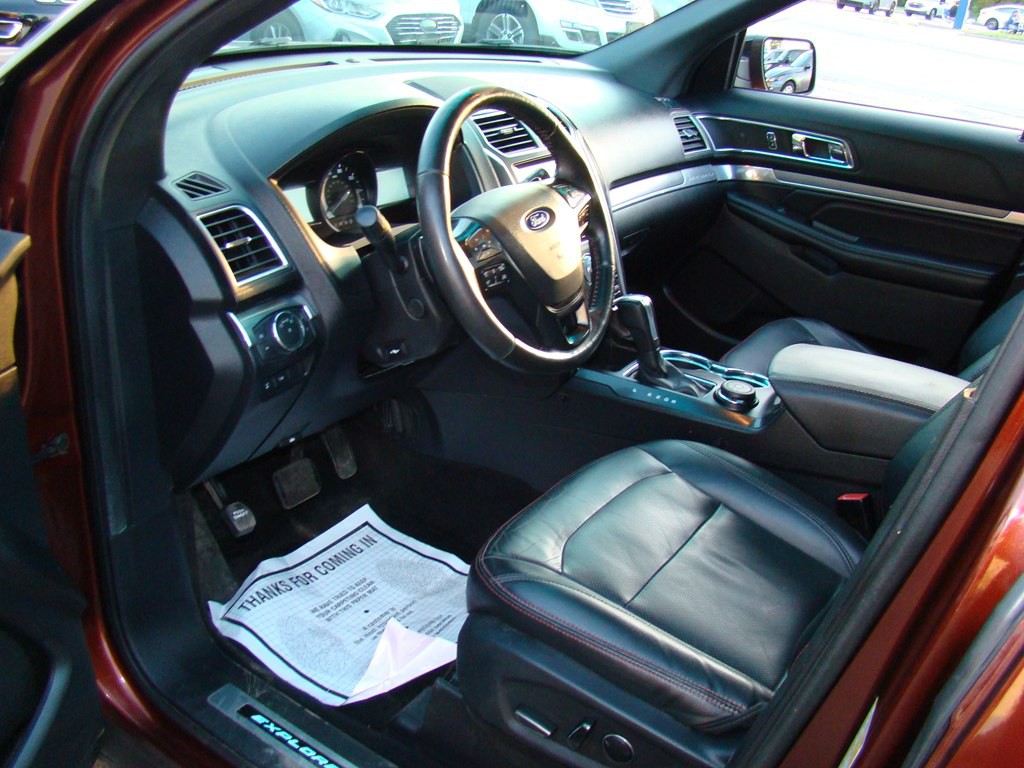 2016 Ford Explorer Image 7