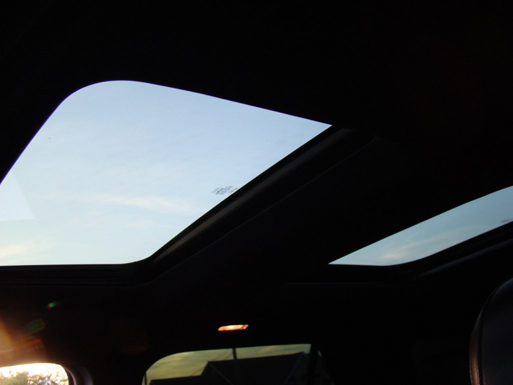 2016 Ford Explorer Image 13