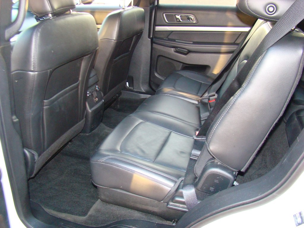 2018 Ford Explorer Image 9