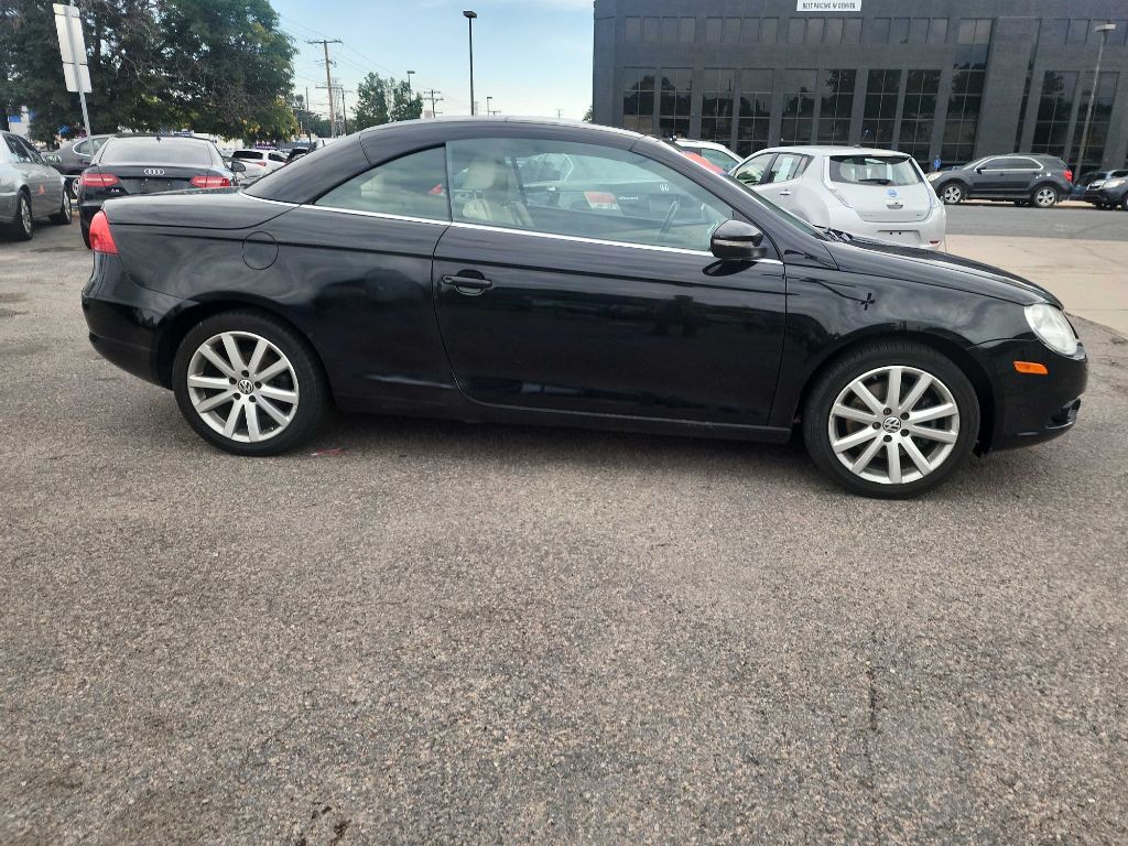 2010 Volkswagen Eos Image 7