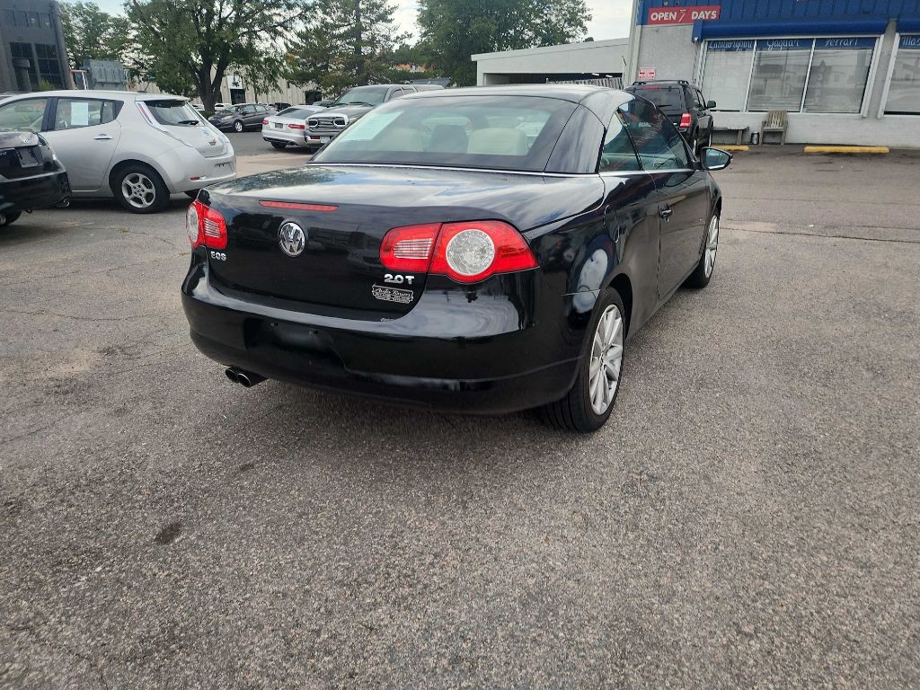 2010 Volkswagen Eos Image 8