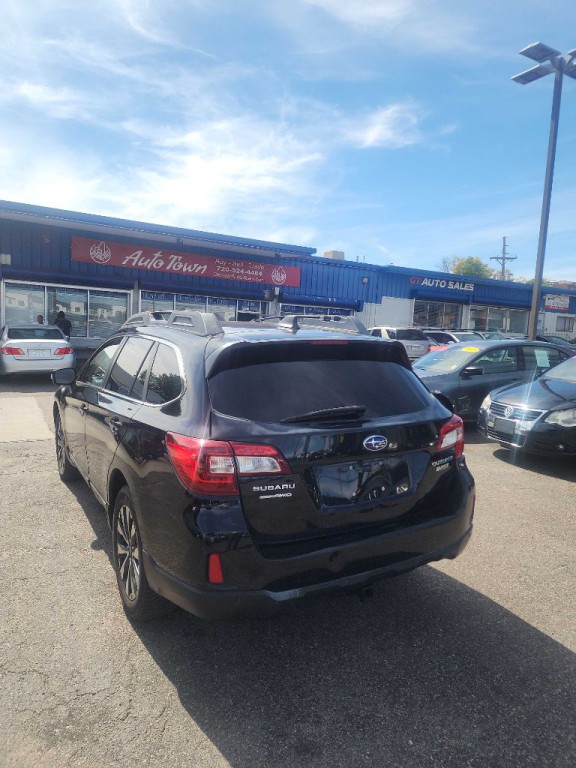 2017 Subaru Outback Image 12