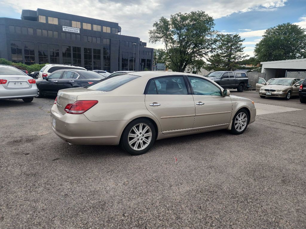 2008 Toyota Avalon Image 6