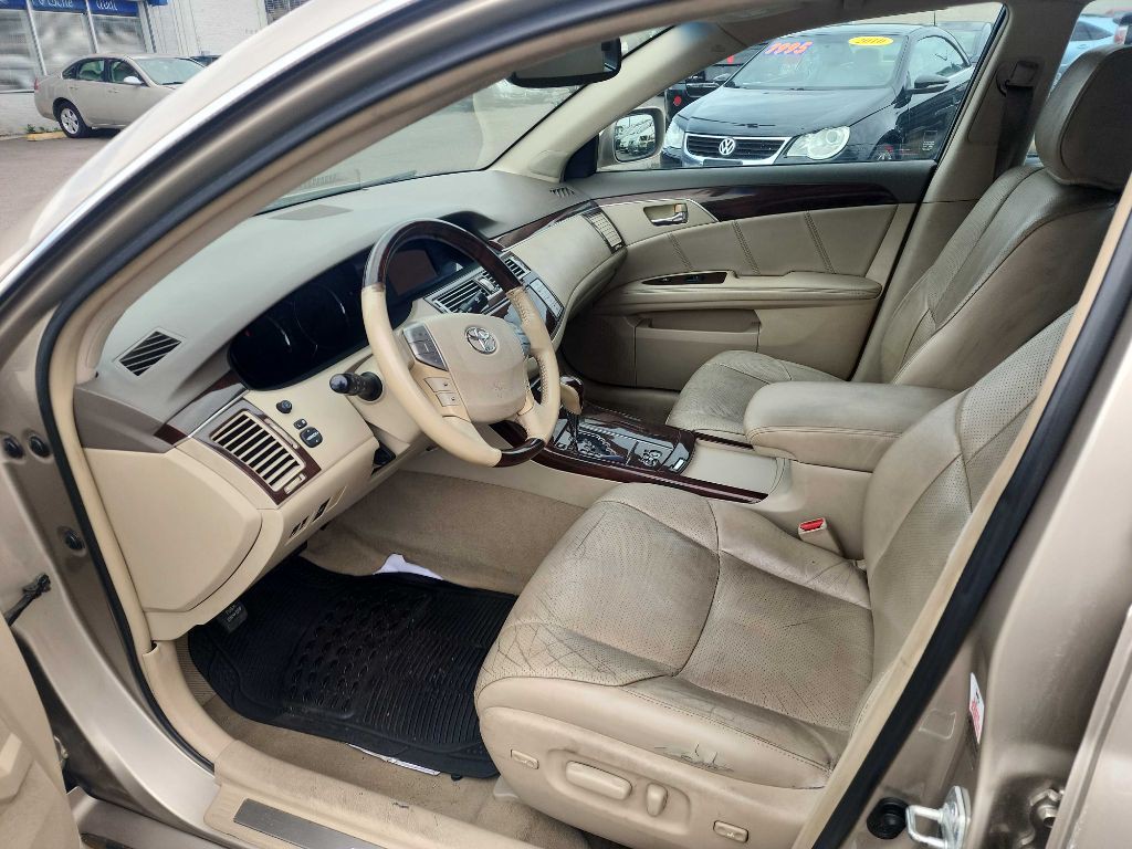 2008 Toyota Avalon Image 10