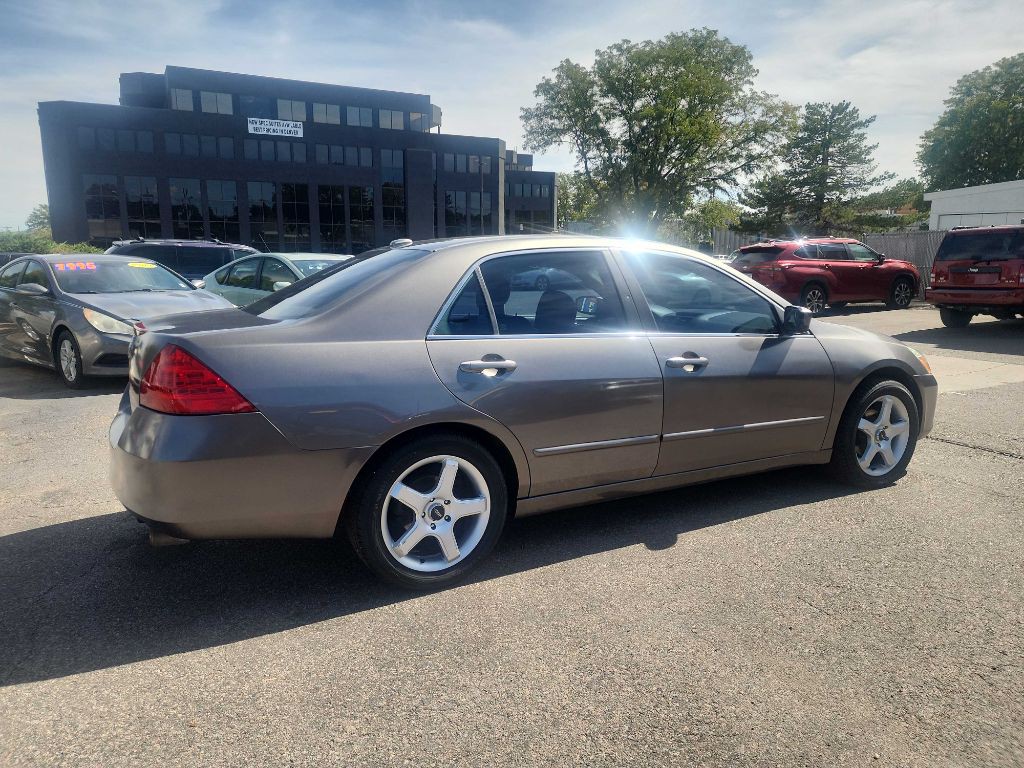 2006 Honda Accord Image 8
