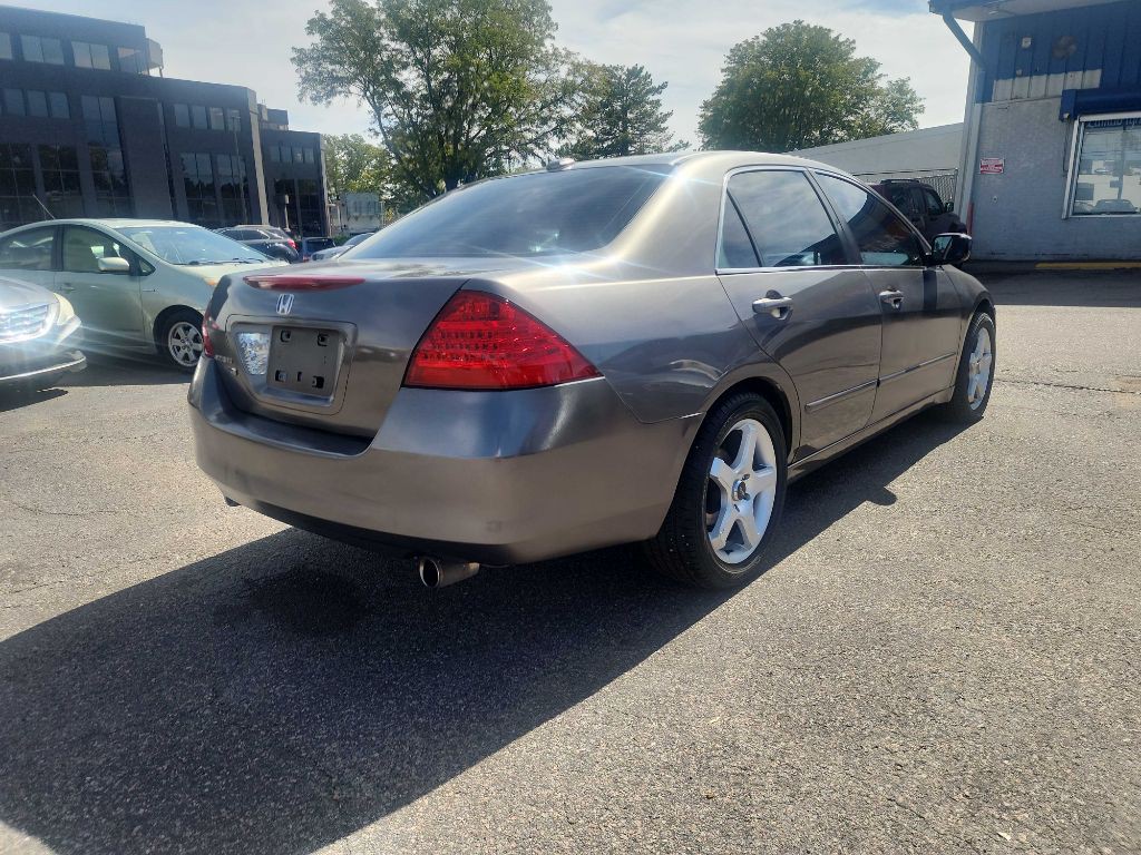 2006 Honda Accord Image 9