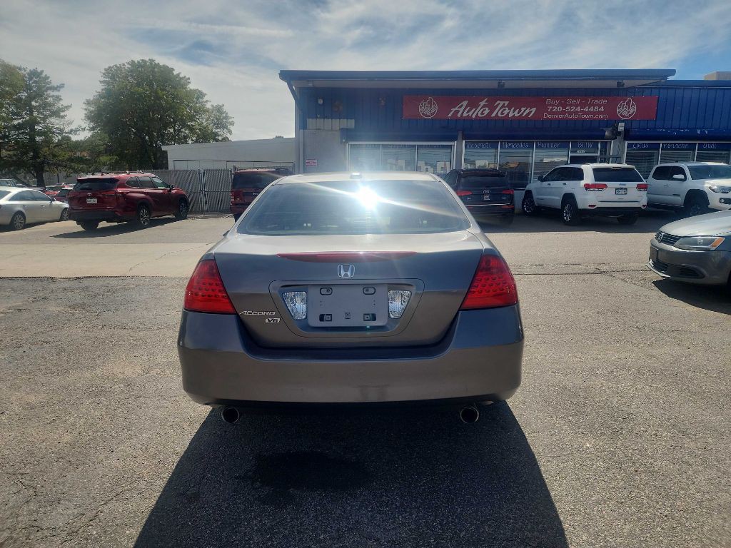 2006 Honda Accord Image 10