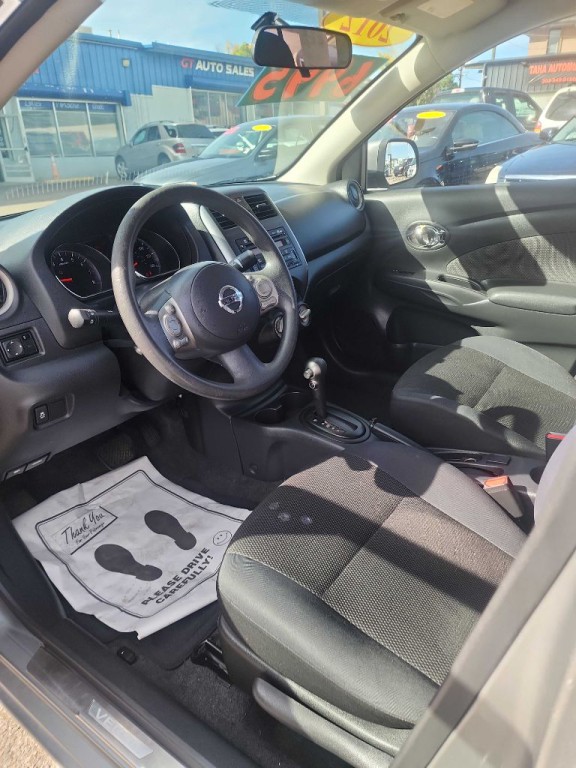 2012 Nissan Versa Image 14