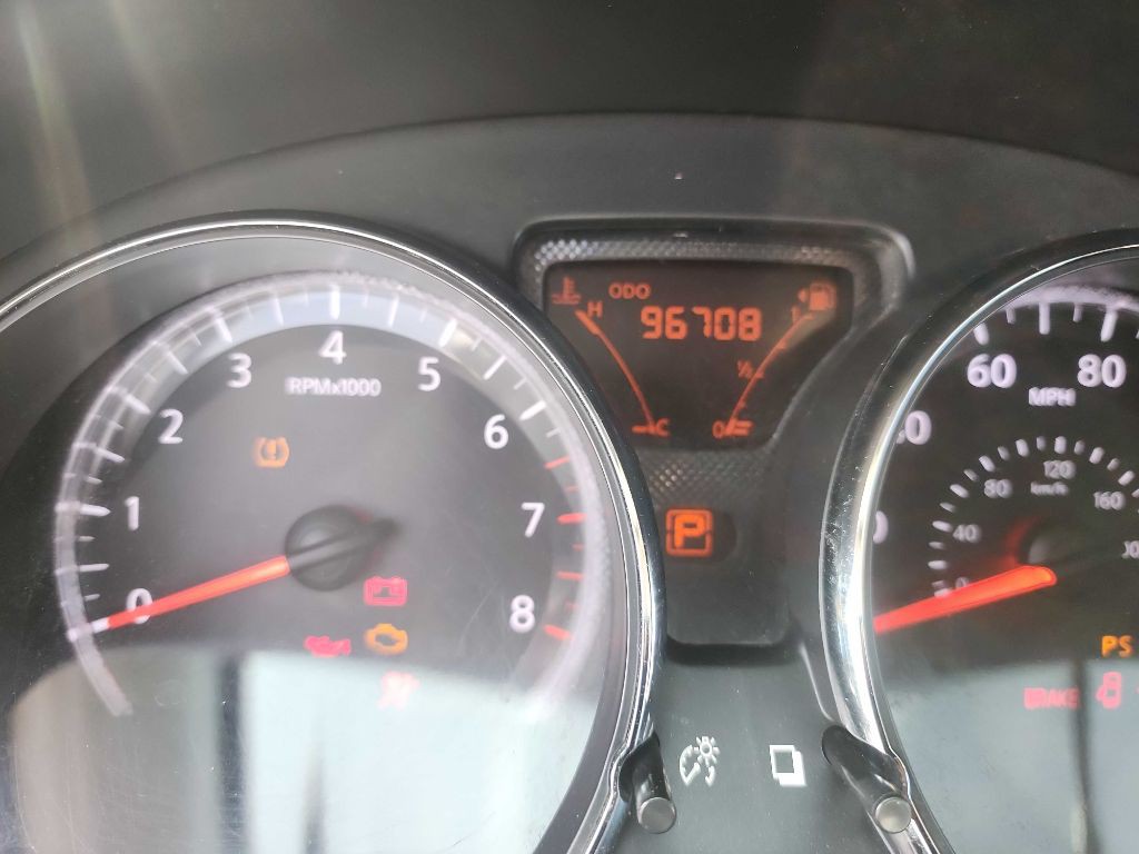 2012 Nissan Versa Image 16