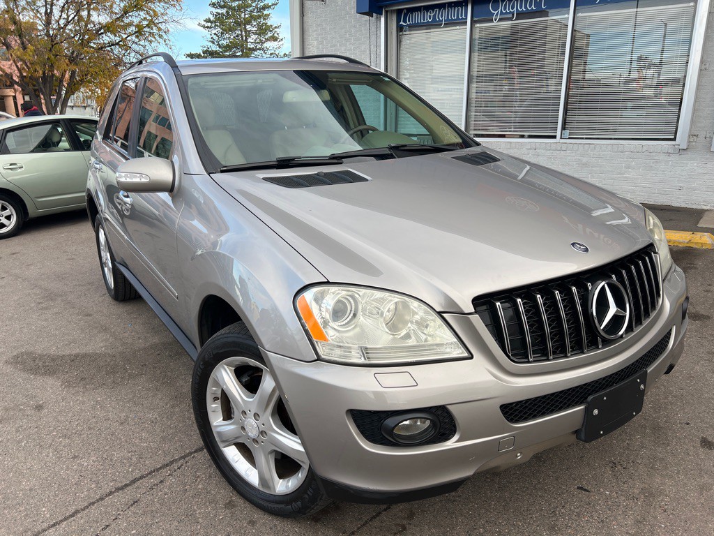 2008 Mercedes-Benz M-Class Image 3
