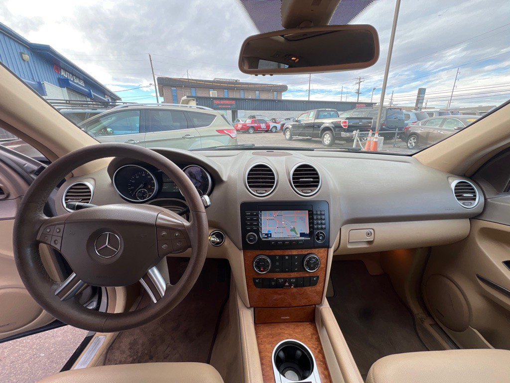 2008 Mercedes-Benz M-Class Image 11