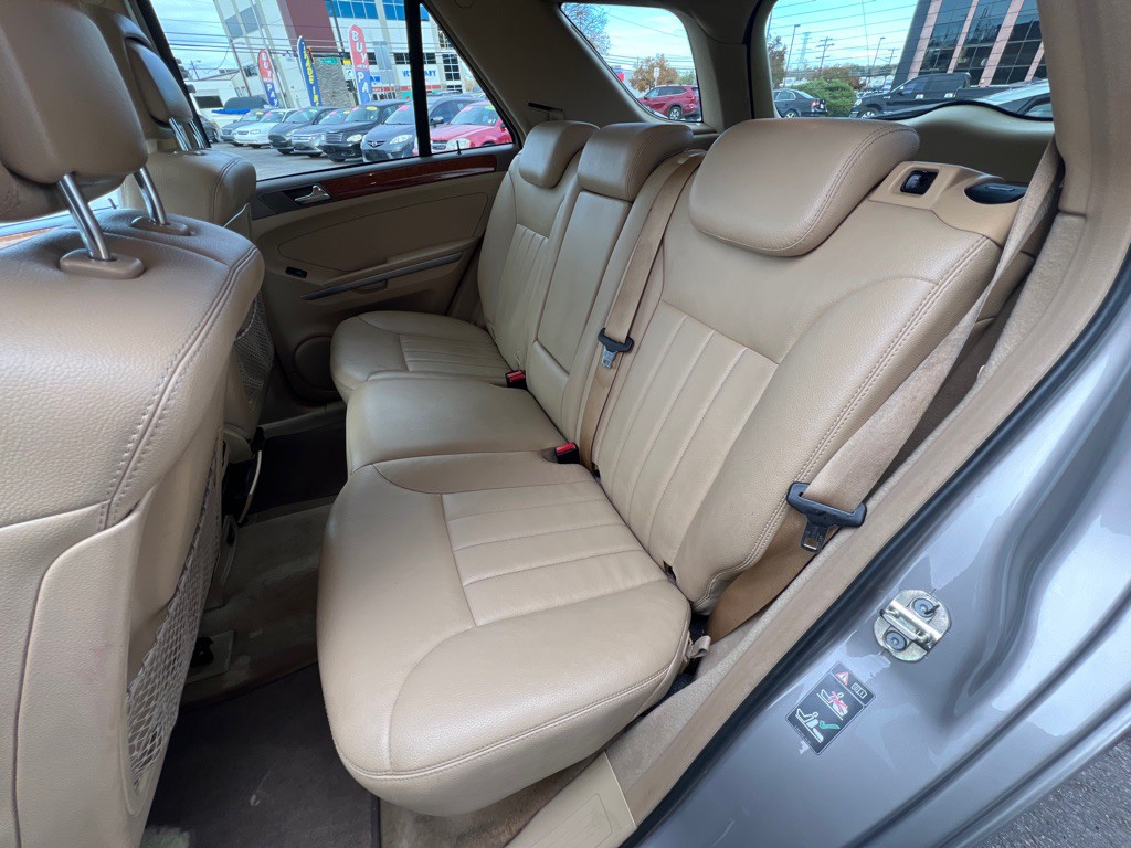2008 Mercedes-Benz M-Class Image 17