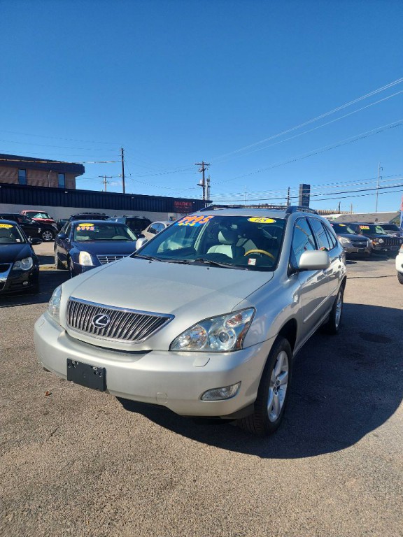2005 Lexus RX Image 2