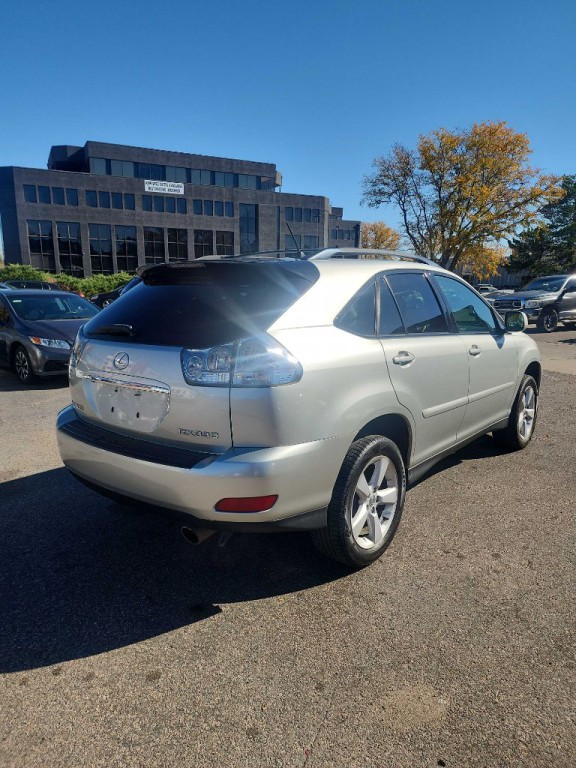 2005 Lexus RX Image 7