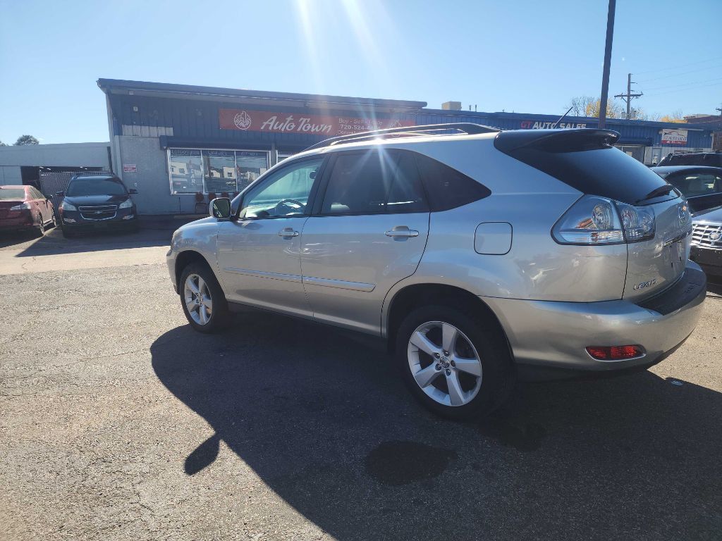 2005 Lexus RX Image 10