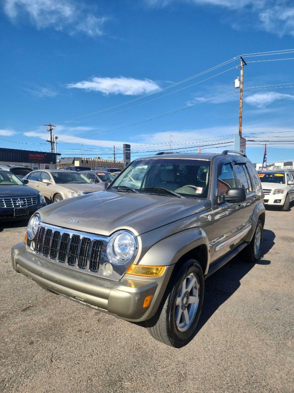 2007 Jeep Liberty Image 4