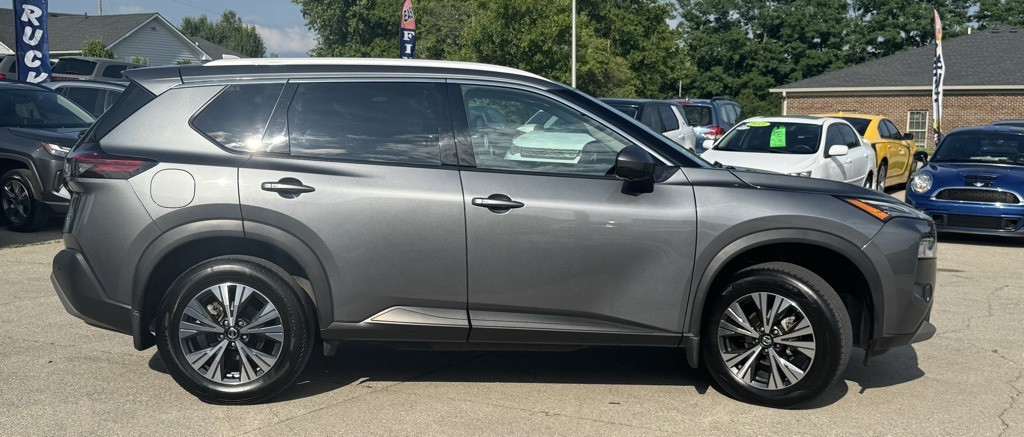 2021 Nissan Rogue Image 8
