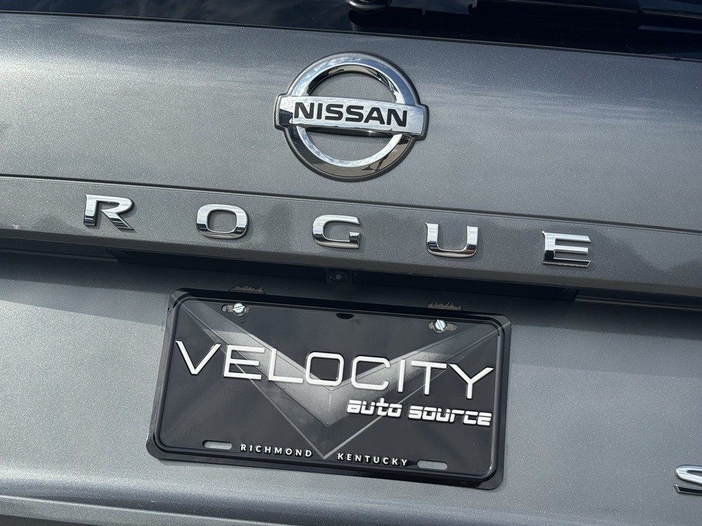 2021 Nissan Rogue Image 16