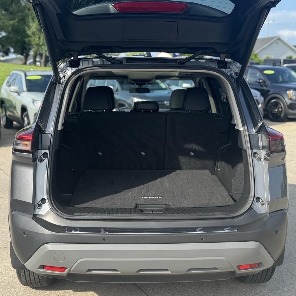 2021 Nissan Rogue Image 17