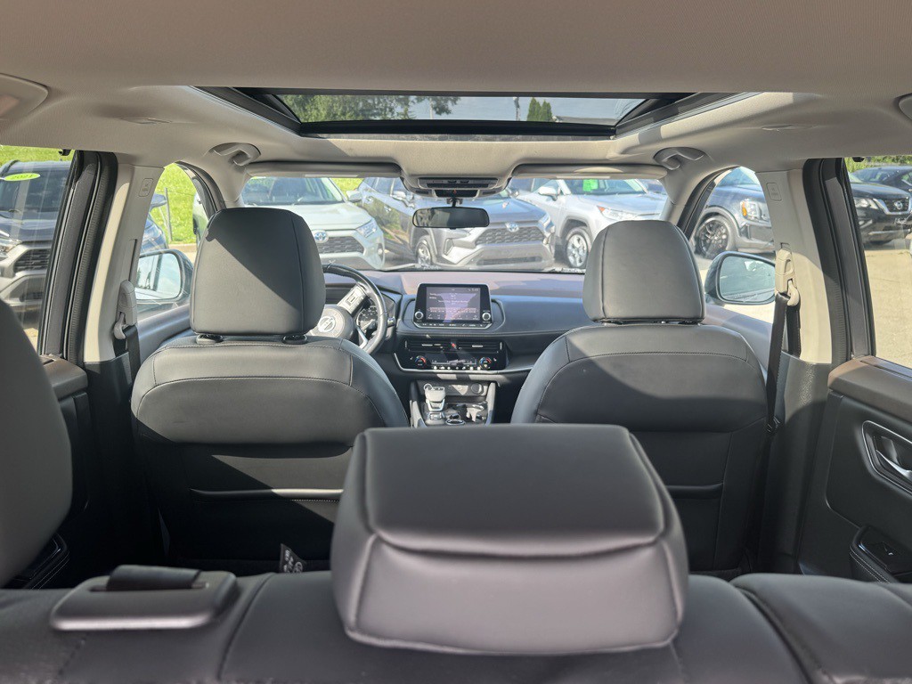 2021 Nissan Rogue Image 19