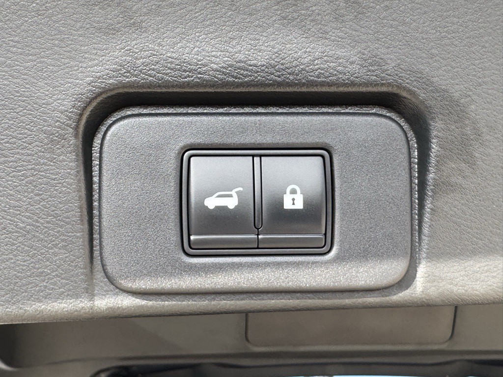 2021 Nissan Rogue Image 21