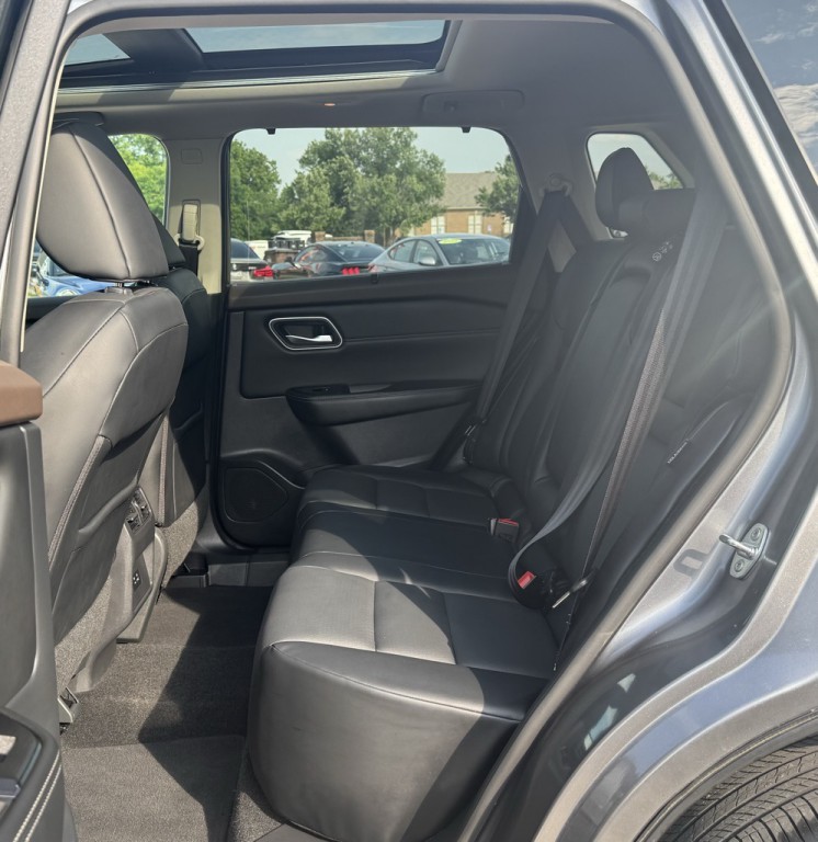 2021 Nissan Rogue Image 26