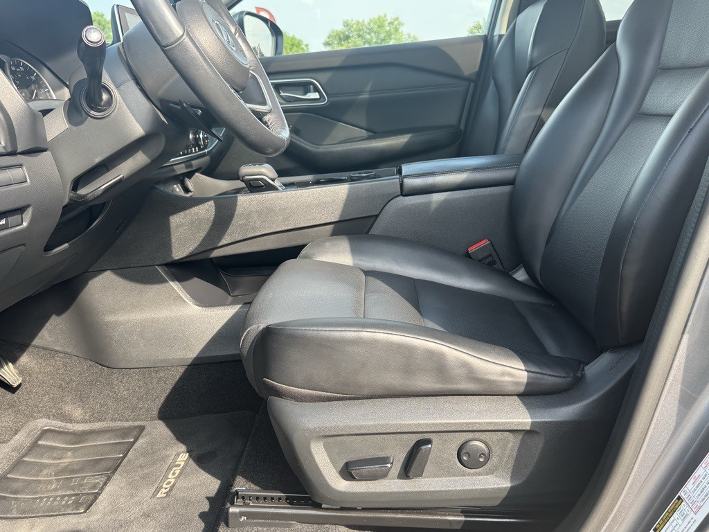 2021 Nissan Rogue Image 29