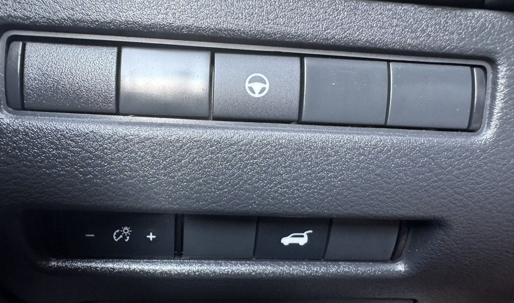 2021 Nissan Rogue Image 37