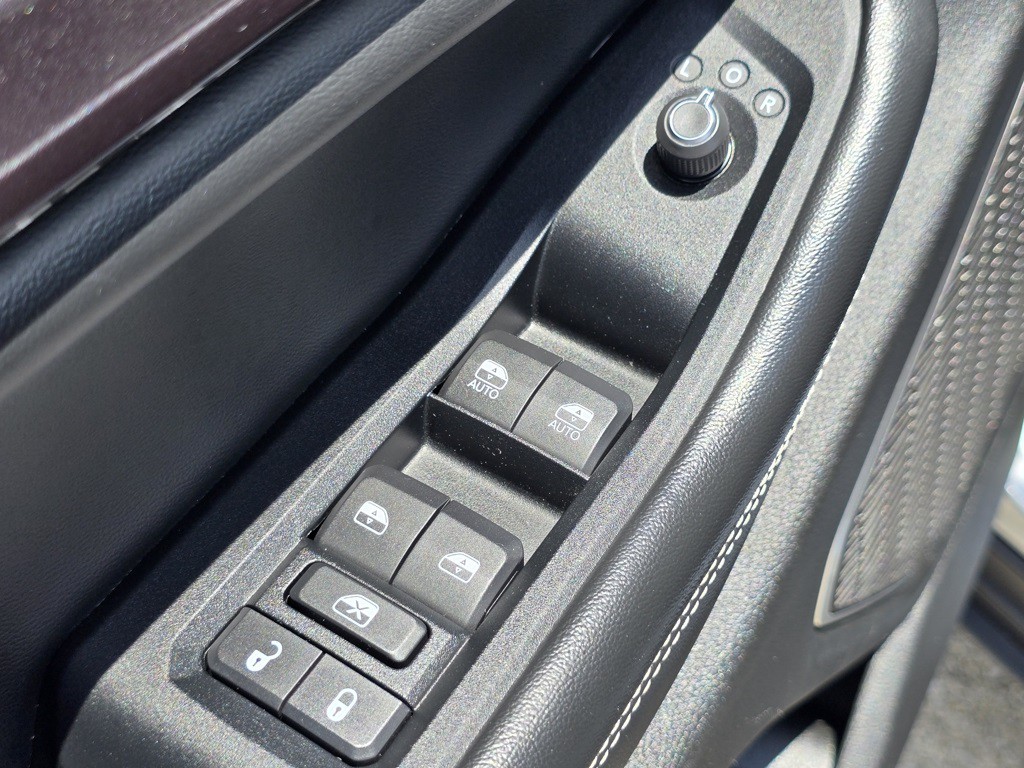 2022 Jeep Grand Cherokee Image 13