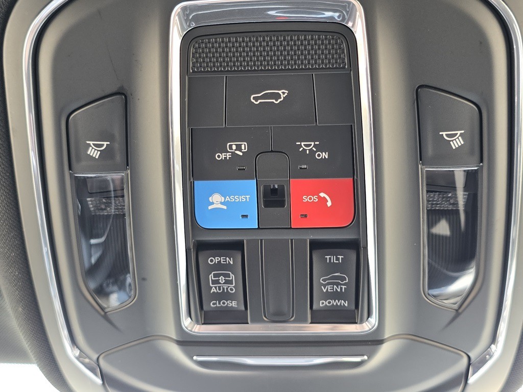 2022 Jeep Grand Cherokee Image 24
