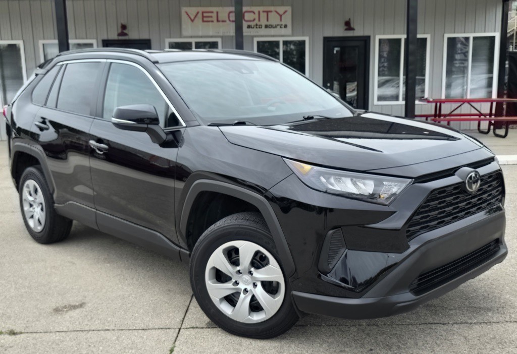 2021 Toyota Rav4 Image 2