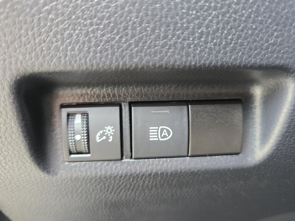 2021 Toyota Rav4 Image 18