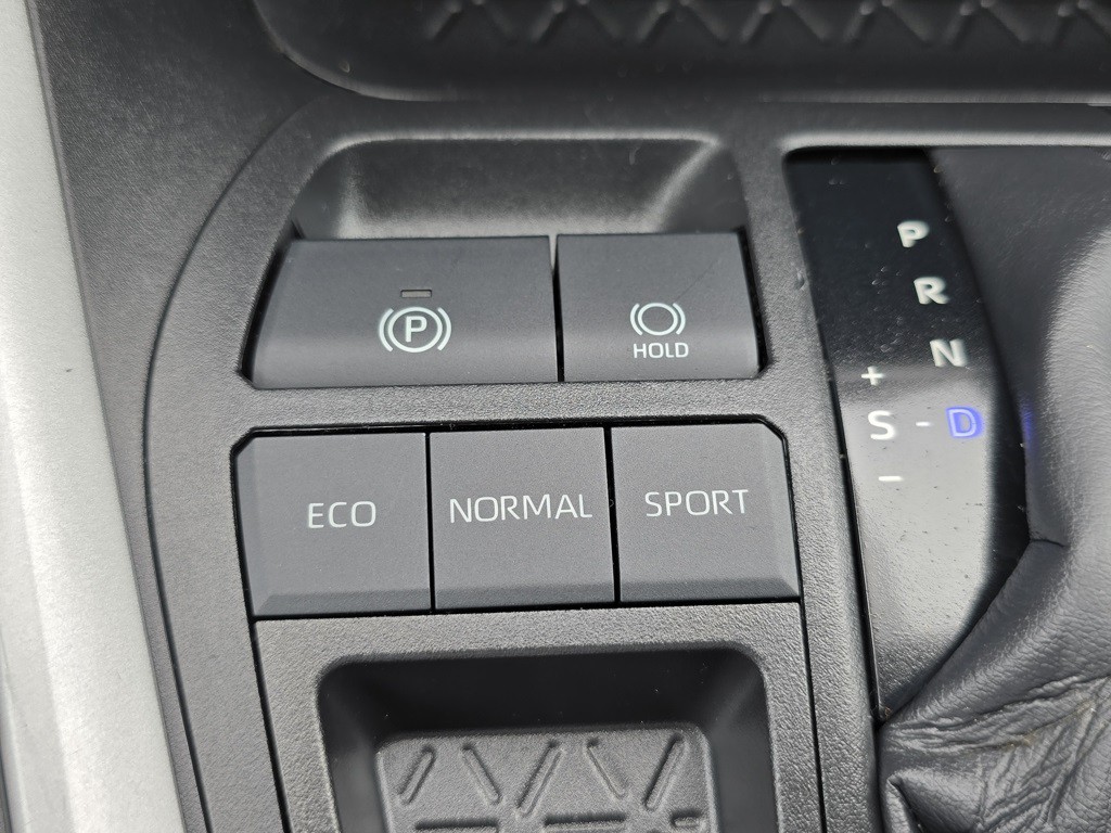 2021 Toyota Rav4 Image 25