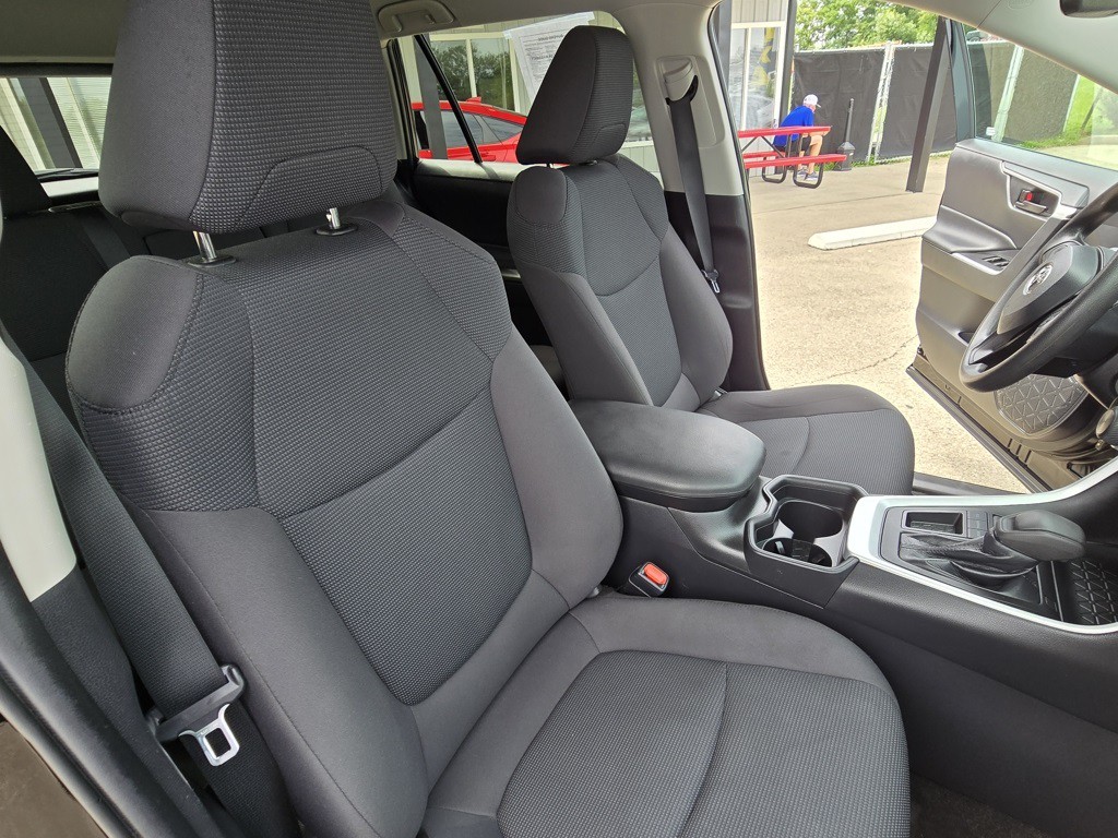 2021 Toyota Rav4 Image 31