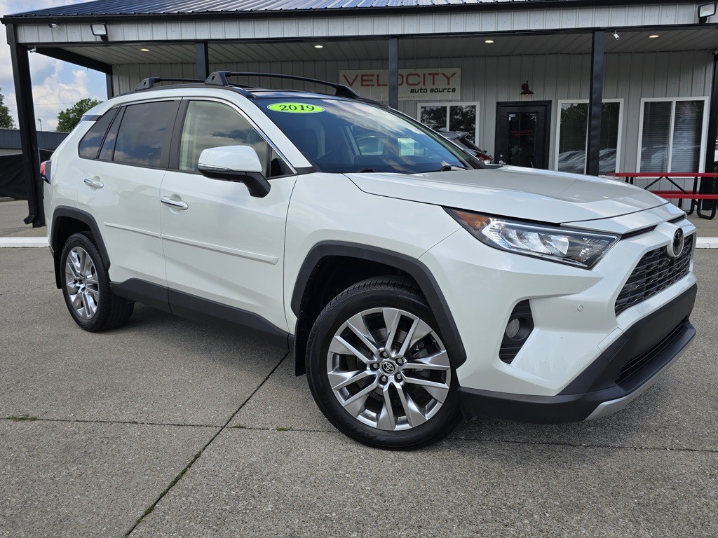 2019 Toyota Rav4 Image 2