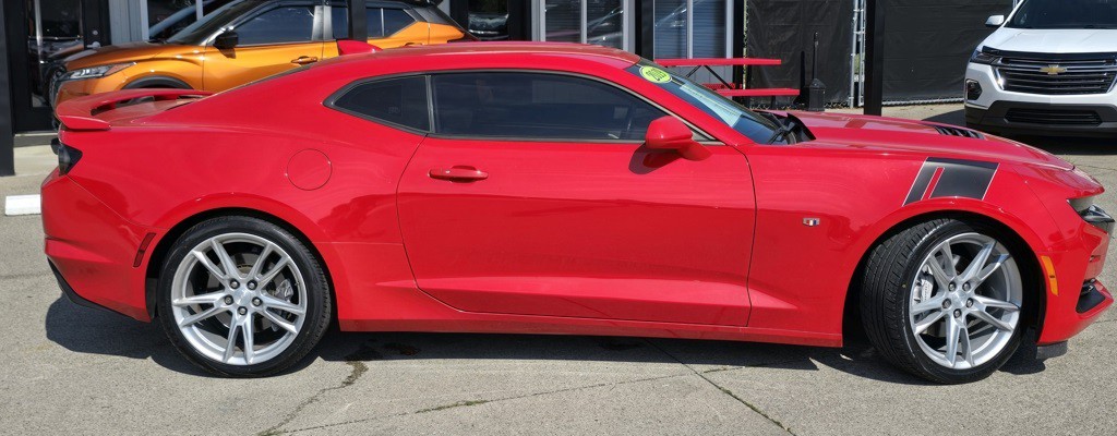 2019 Chevrolet Camaro Image 4