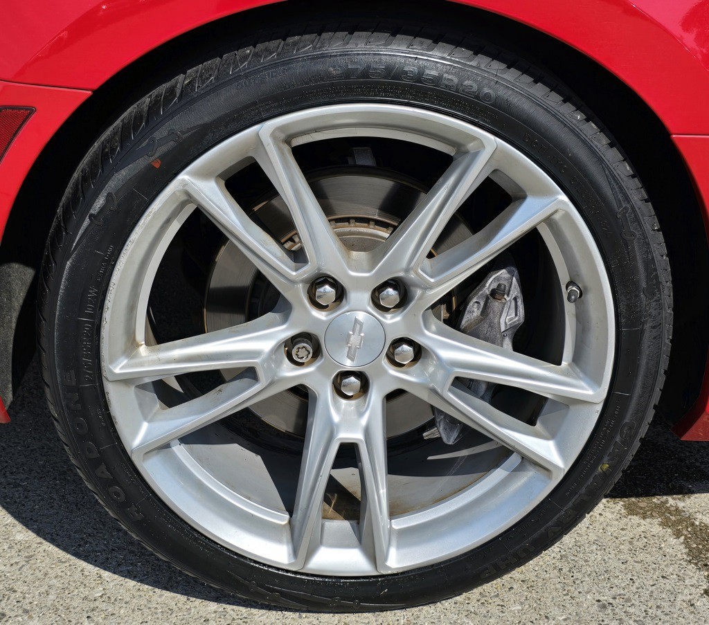 2019 Chevrolet Camaro Image 12